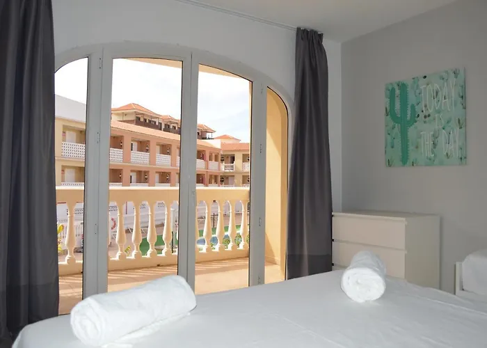 Coqueto En Parque Carolina