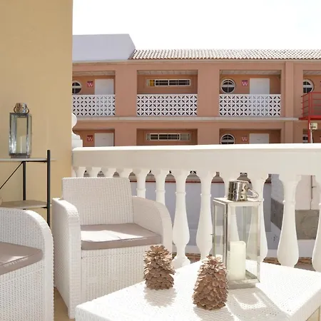 Coqueto En Parque Carolina Коста-дель-Силенцио