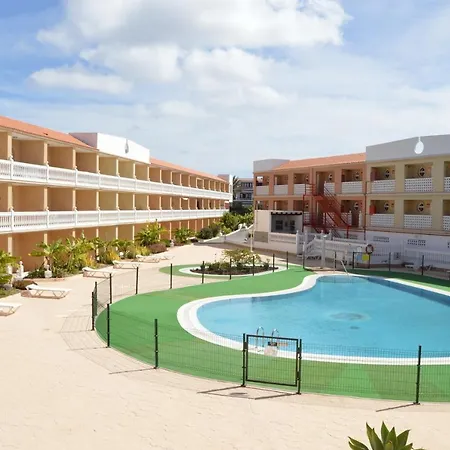 Coqueto En Parque Carolina Коста-дель-Силенцио