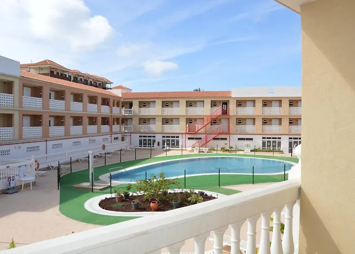 Coqueto En Parque Carolina